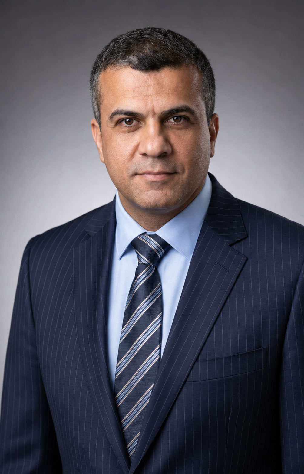 تفاصيل هندسية في موقع بناء